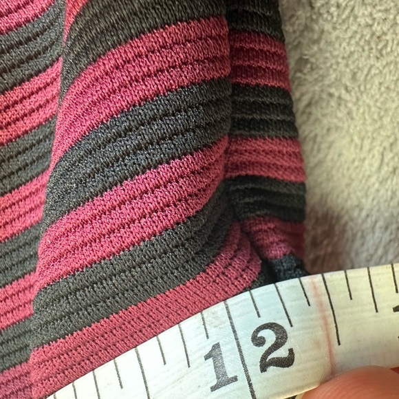 Forever 21 Red and Black Pencil Midi Skirt - Picture 4 of 5